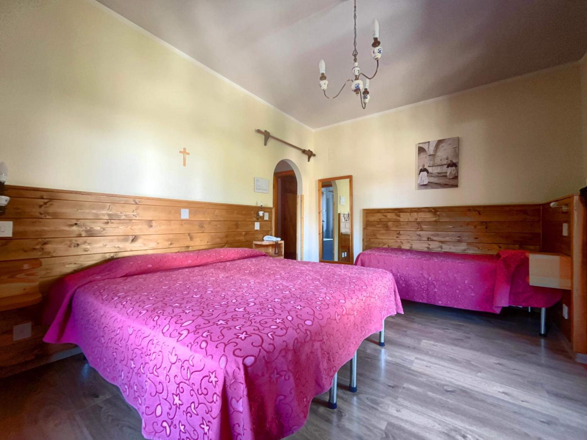 Hotel Garni Mille Pini スカンノ エクステリア 写真