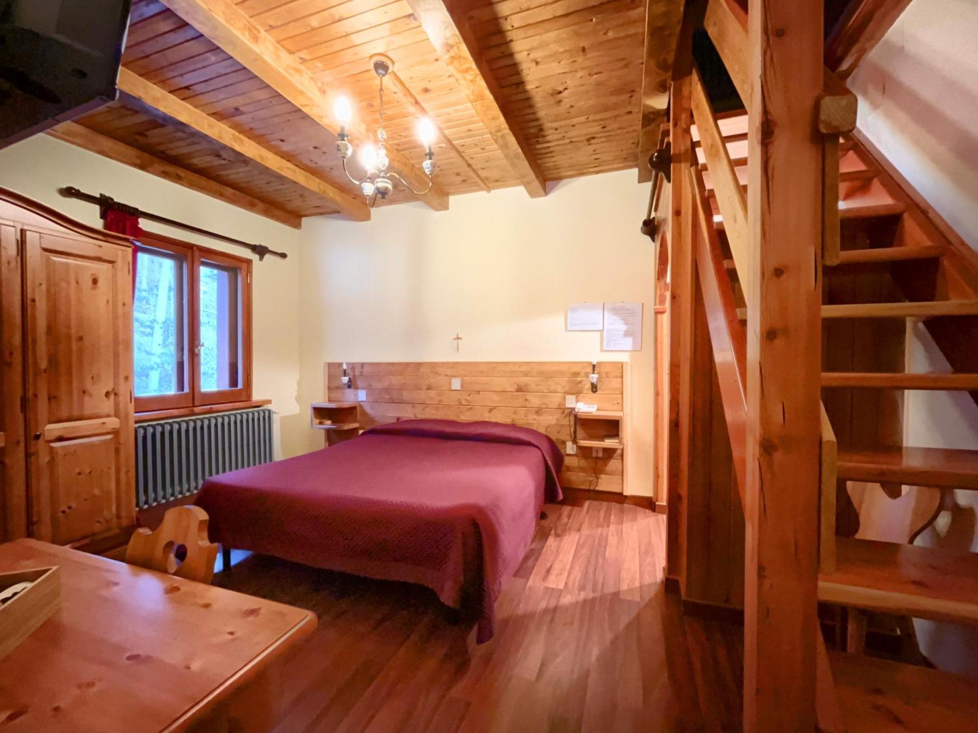 Hotel Garni Mille Pini スカンノ エクステリア 写真